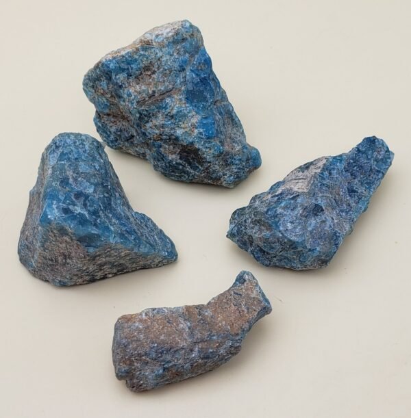 Apatite Brute – Image 2